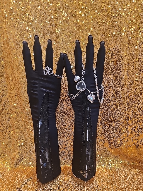 Jewelry - Hearts Silver And White Jewelry Set
